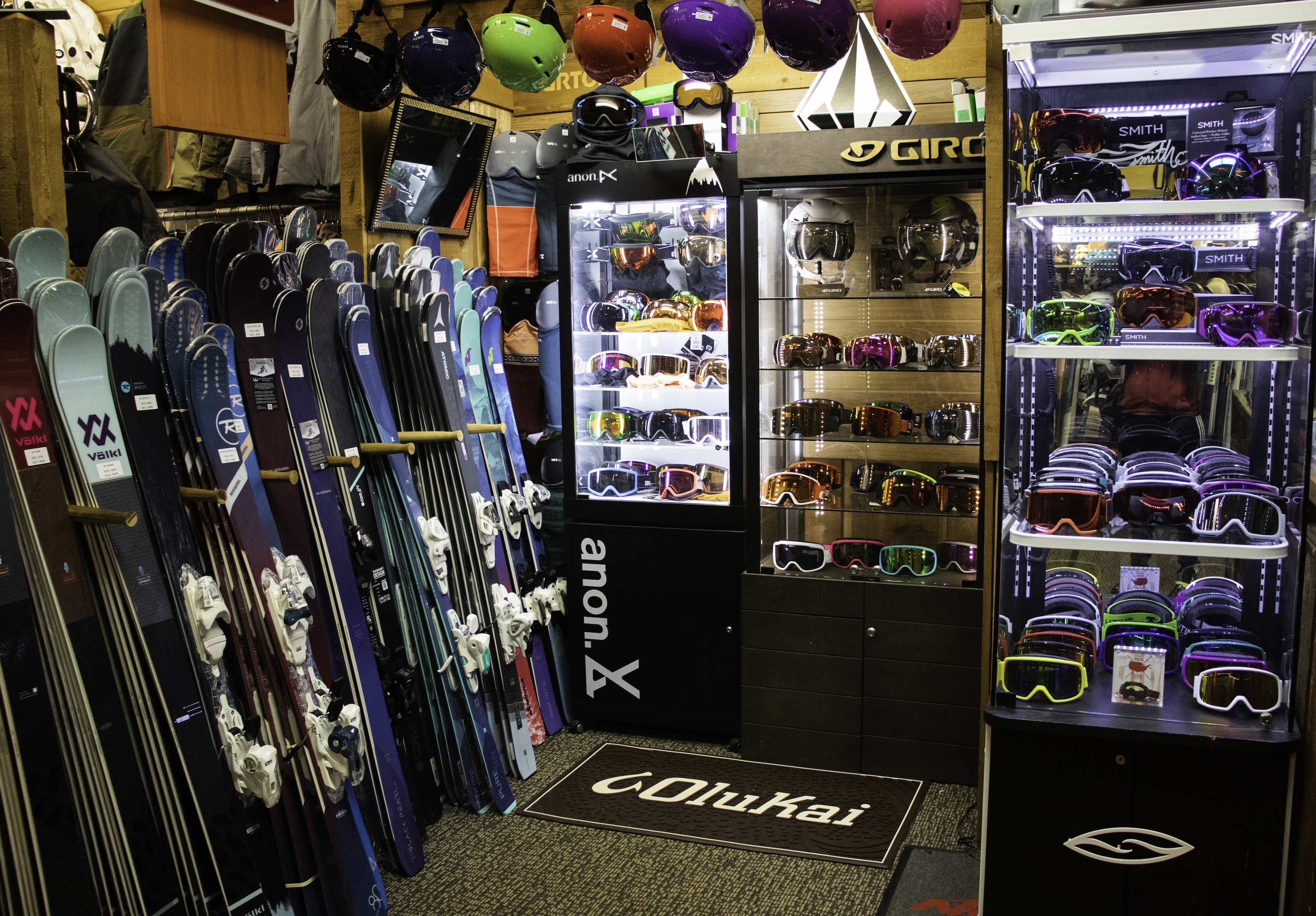 Scandinavian Ski and Snowboard Shop