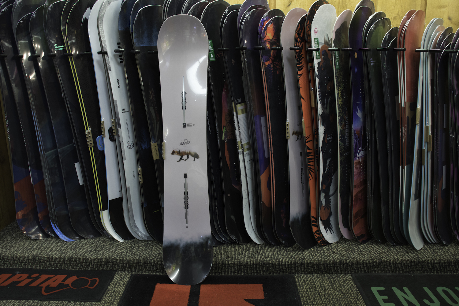 Scandinavian Ski and Snowboard Shop